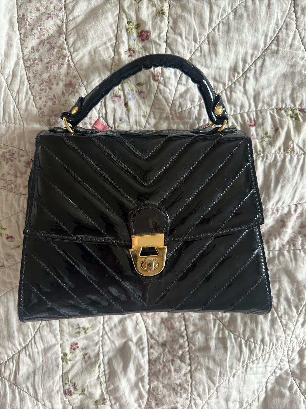 Vintage faux patent purse
